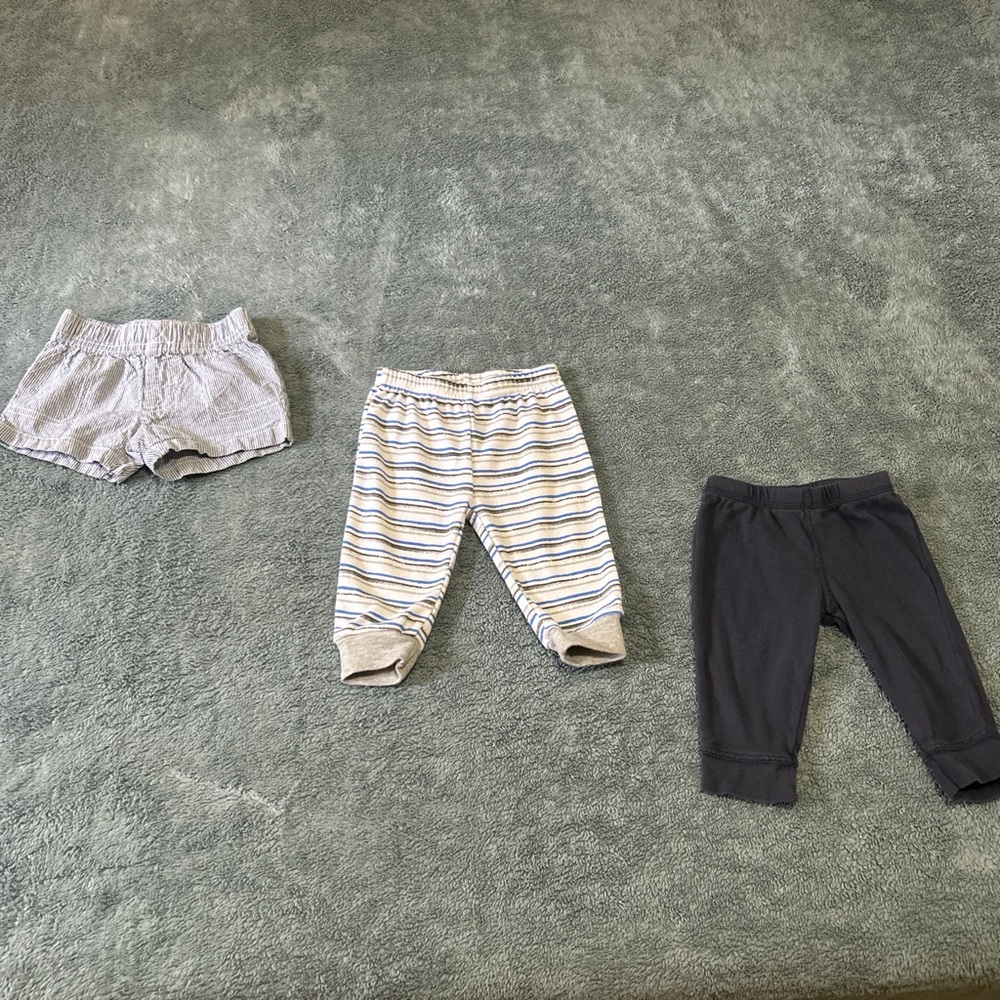 Carter's 3-piece baby pants and shorts bundle 6 months Boys